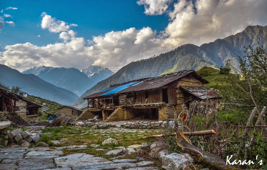 Rajgundha Valley in Bir Billing